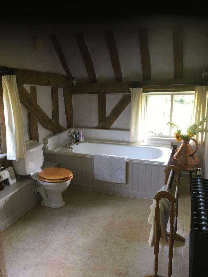 Bumble Cottage B&B Stradbroke Dış mekan fotoğraf